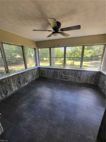 1653 Sheppard AVE, Norfolk, VA 23518
