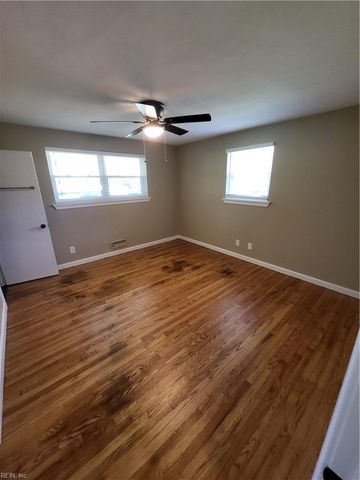 1653 Sheppard AVE, Norfolk, VA 23518