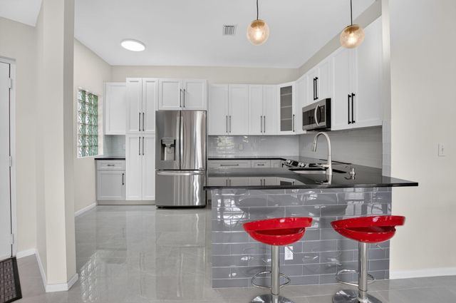 5406 Firenze Drive M, Boynton Beach, FL 33437