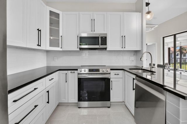 5406 Firenze Drive M, Boynton Beach, FL 33437