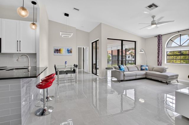 5406 Firenze Drive M, Boynton Beach, FL 33437