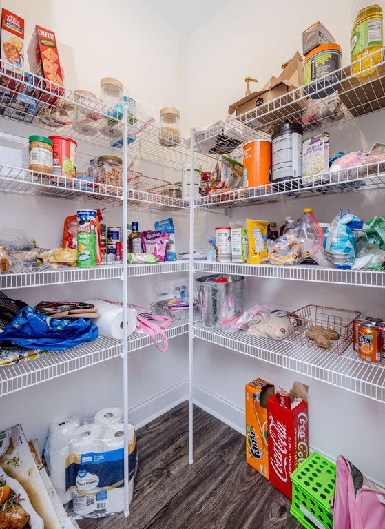 3920 HARPER FRANKLIN Avenue