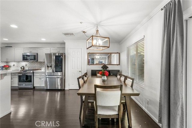 13204 Alta Vista Way, Sylmar (los Angeles), CA 91342