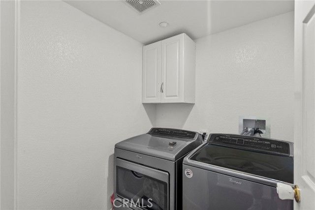 13204 Alta Vista Way, Sylmar (los Angeles), CA 91342