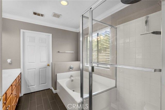 13204 Alta Vista Way, Sylmar (los Angeles), CA 91342