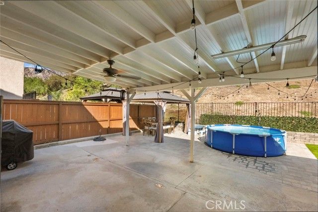 13204 Alta Vista Way, Sylmar (los Angeles), CA 91342