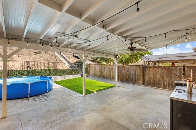 13204 Alta Vista Way, Sylmar (los Angeles), CA 91342