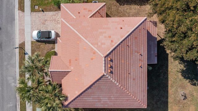 3887 Hamilton Key, West Palm Beach, FL 33411