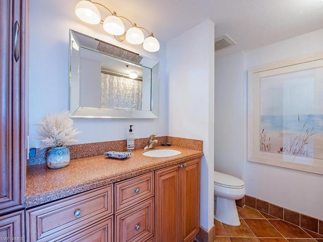 5501 Heron Point DR # 503, Naples, FL 34108