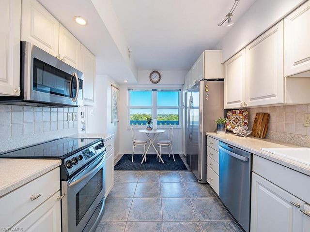 5501 Heron Point DR # 503, Naples, FL 34108