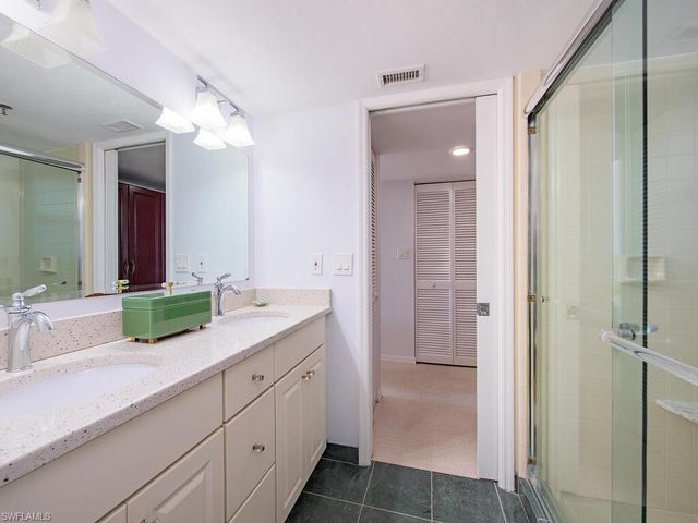 5501 Heron Point DR # 503, Naples, FL 34108