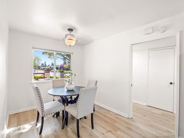 442 W Mesa Avenue, Fresno, CA 93704