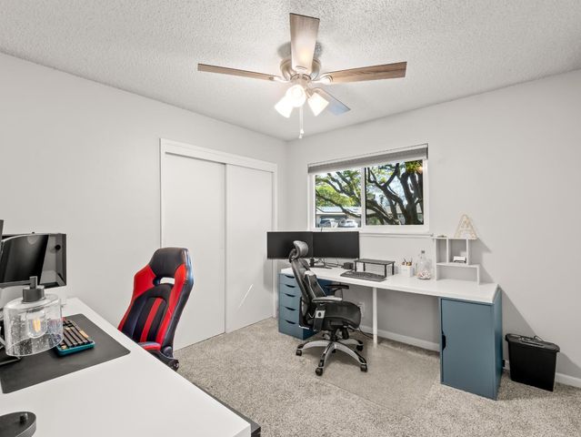 442 W Mesa Avenue, Fresno, CA 93704