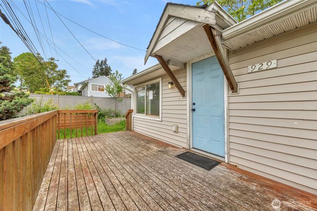 929 Pecks Drive, Everett, WA 98203