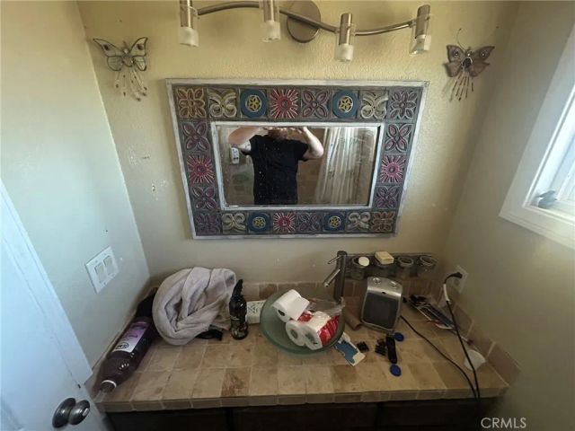 1749 S Valley View, Ridgecrest, CA 93555