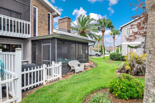 113 Lagoon Court, New Smyrna Beach, FL 32169