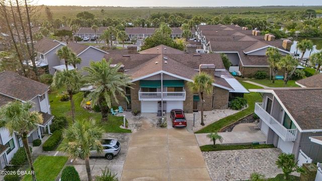 113 Lagoon Court, New Smyrna Beach, FL 32169