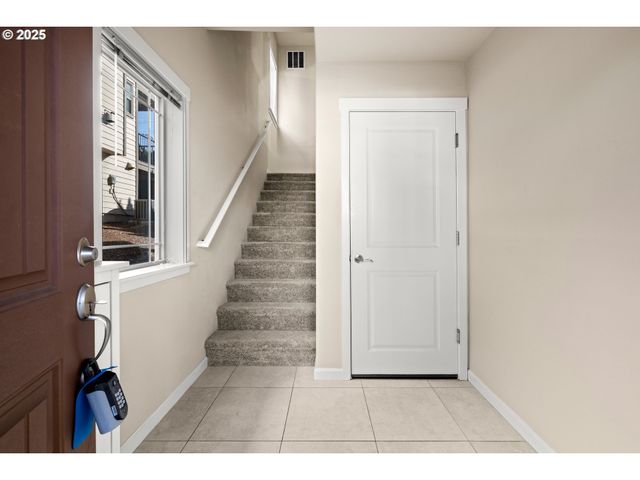 13254 Sw AUBERGINE Ter, Sherwood, OR 97140