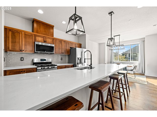 13254 Sw AUBERGINE Ter, Sherwood, OR 97140