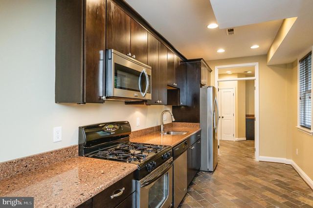 837 S MONTFORD AVE S, Baltimore, MD 21224