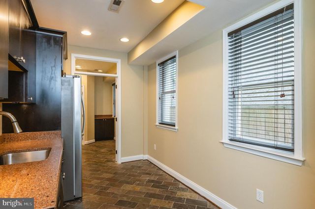 837 S MONTFORD AVE S, Baltimore, MD 21224