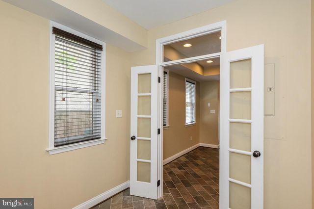 837 S MONTFORD AVE S, Baltimore, MD 21224