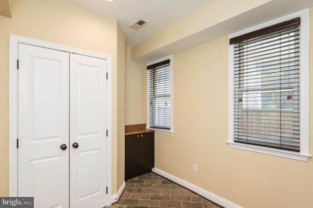 837 S MONTFORD AVE S, Baltimore, MD 21224