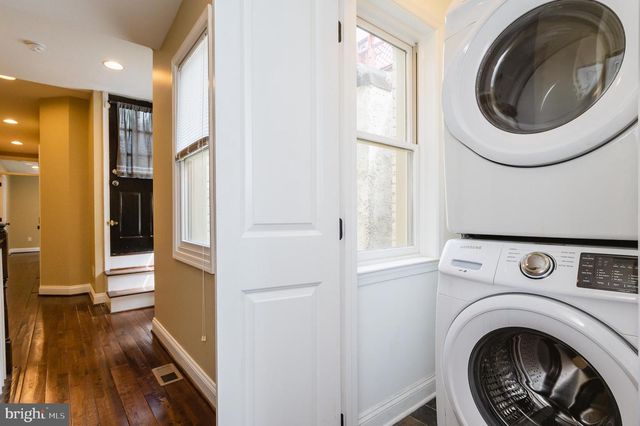 837 S MONTFORD AVE S, Baltimore, MD 21224