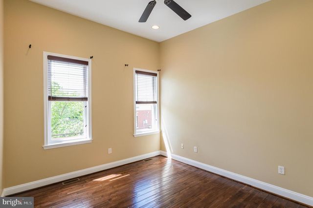 837 S MONTFORD AVE S, Baltimore, MD 21224