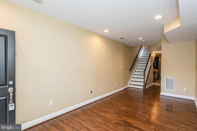 837 S MONTFORD AVE S, Baltimore, MD 21224