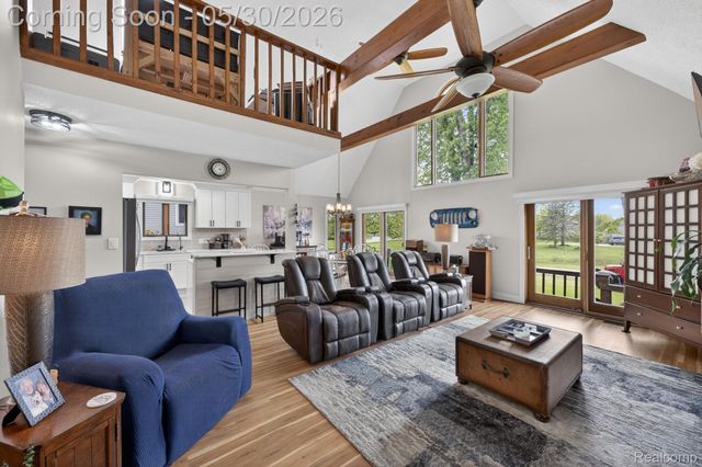 1280 Petts Road, Fenton Charter Township, MI 48430