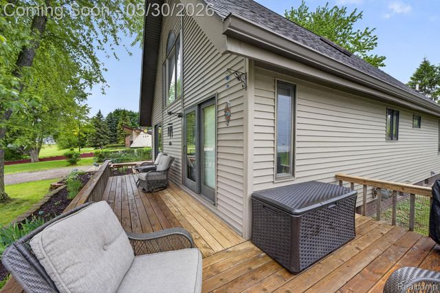 1280 Petts Road, Fenton Charter Township, MI 48430