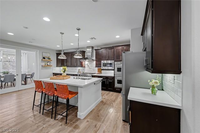 10432 Doman Avenue, Las Vegas, NV 89166