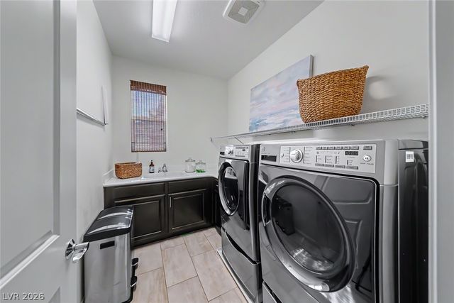 10432 Doman Avenue, Las Vegas, NV 89166