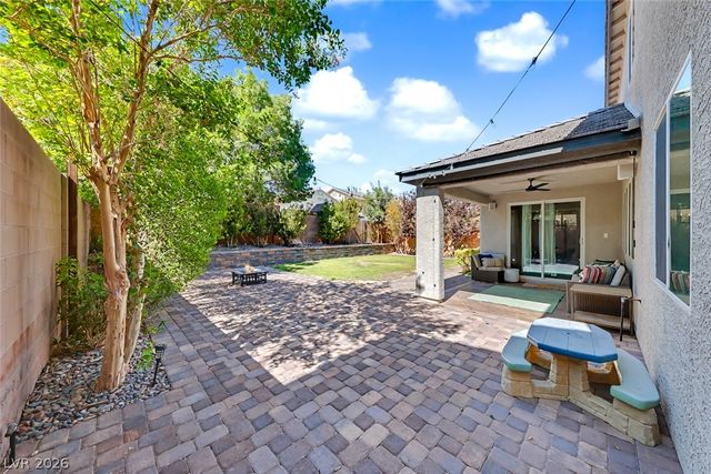 10432 Doman Avenue, Las Vegas, NV 89166