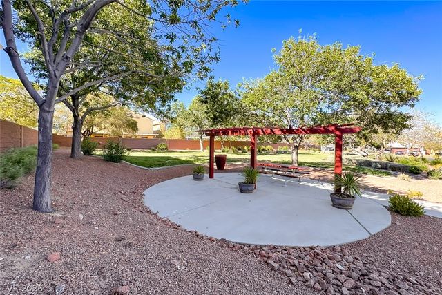 10432 Doman Avenue, Las Vegas, NV 89166