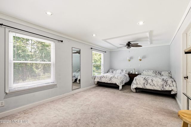 8 Snowdrift Lane, Howell, NJ 07731