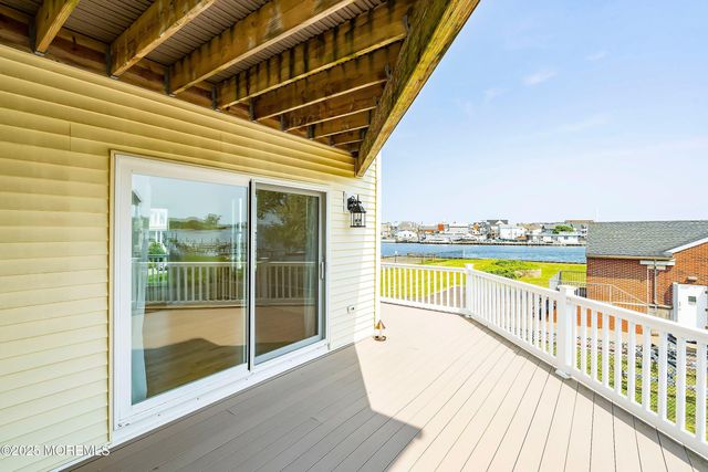 3 Grant Avenue, Rumson, NJ 07760