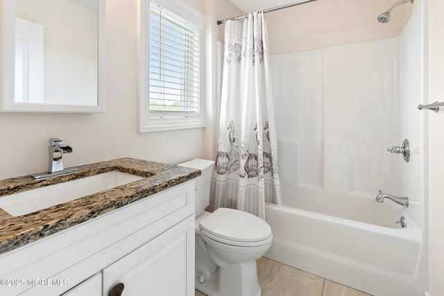 3 Grant Avenue, Rumson, NJ 07760