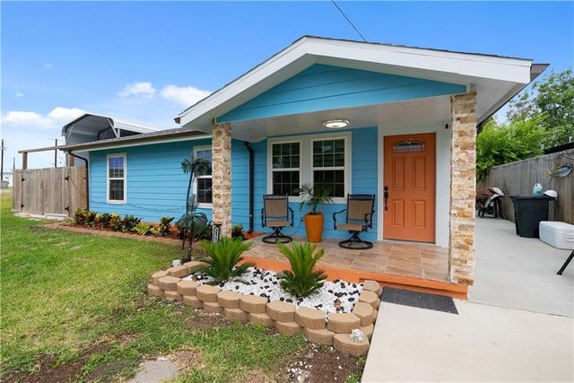 2774 Dallas Ave, Ingleside, TX 78362