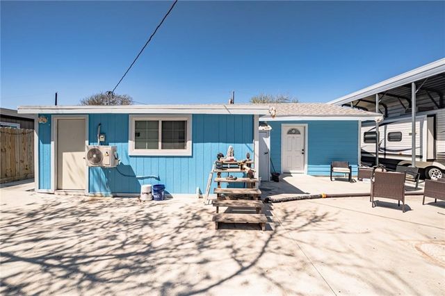 2774 Dallas Ave, Ingleside, TX 78362