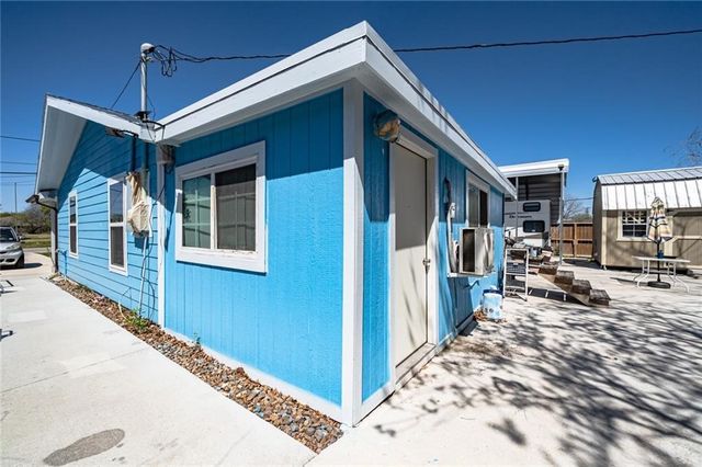 2774 Dallas Ave, Ingleside, TX 78362