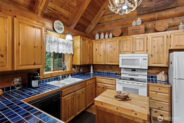 31116 Webster Road E, Eatonville, WA 98328
