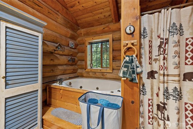 31116 Webster Road E, Eatonville, WA 98328