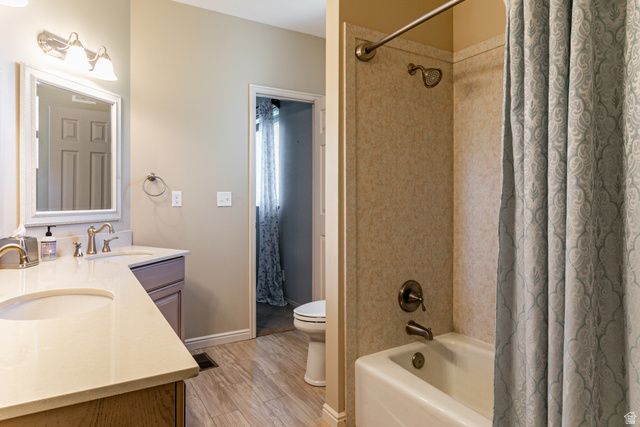 3237 TWIN PEAKS DR, Layton, UT 84040