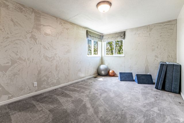 3237 TWIN PEAKS DR, Layton, UT 84040