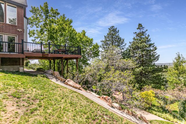 3237 TWIN PEAKS DR, Layton, UT 84040