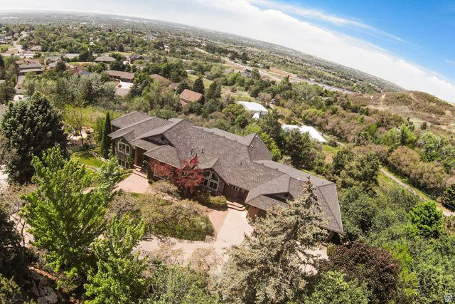 3237 TWIN PEAKS DR, Layton, UT 84040