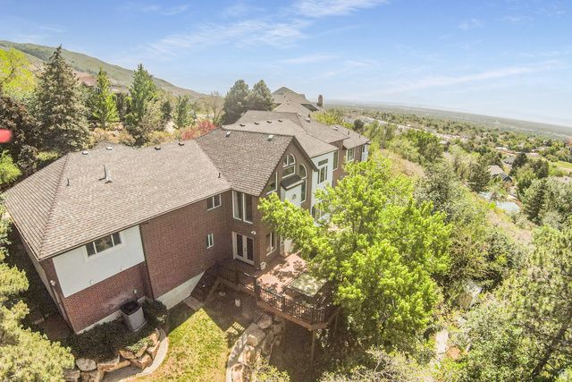 3237 TWIN PEAKS DR, Layton, UT 84040