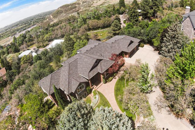 3237 TWIN PEAKS DR, Layton, UT 84040